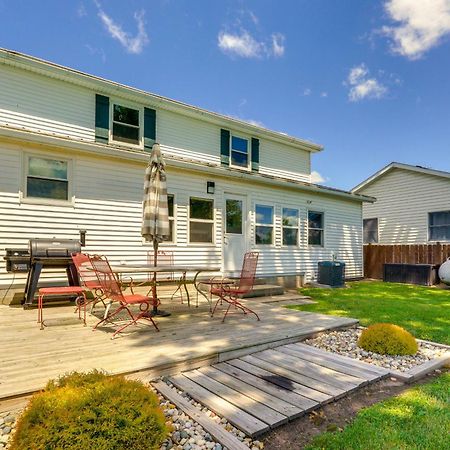 Howe Retreat With Fire Pit And Private Boat Dock! Экстерьер фото